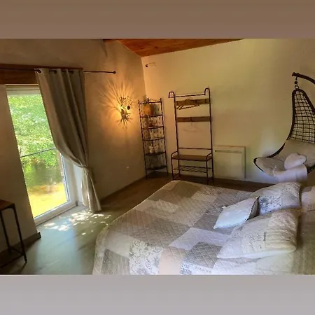 River & Guest house