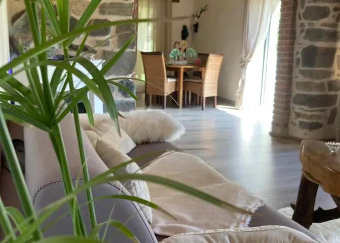 River & Гостевой дом 3*