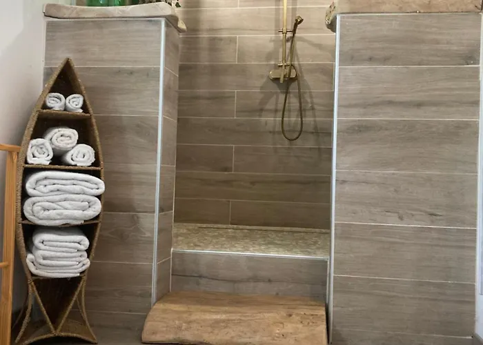 Pensjonat River & Saint-Ilpize